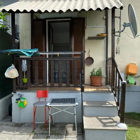 Casa Vacanze Martina & Diana Αόστα